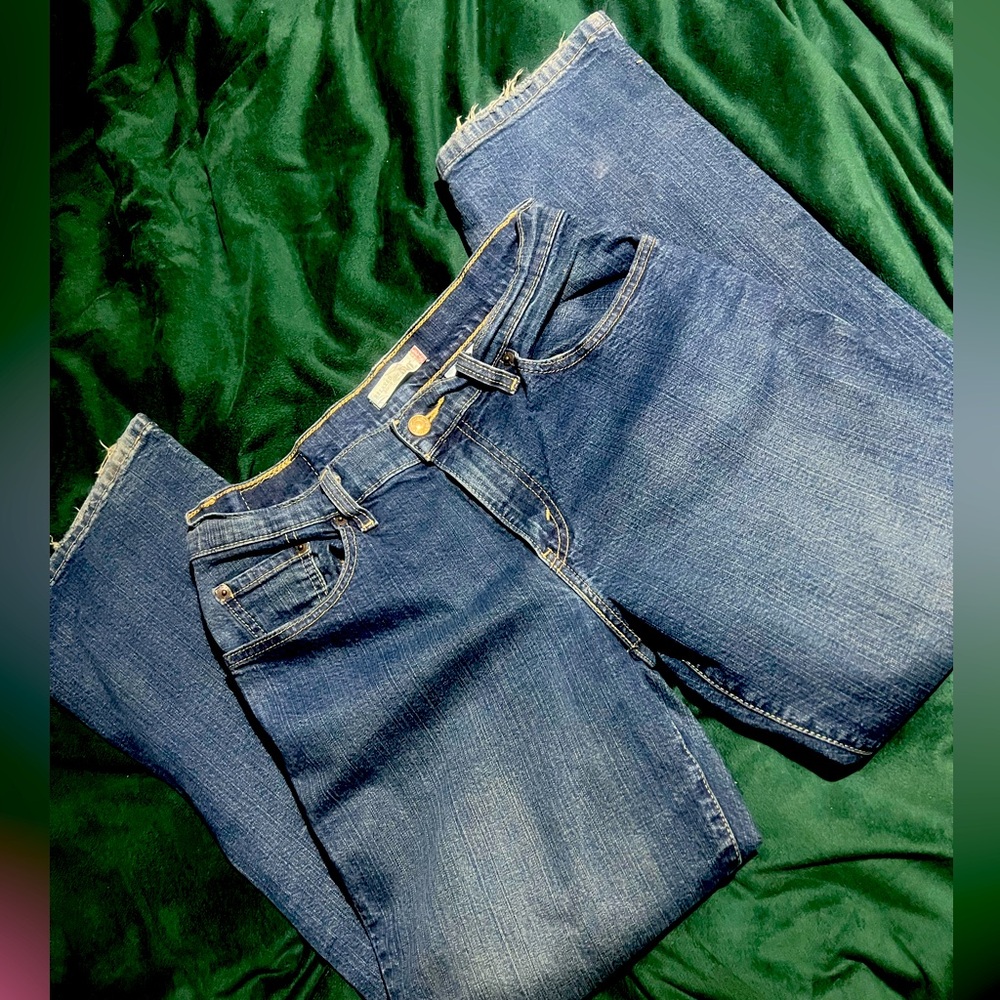 Levi’s women’s 540 10m